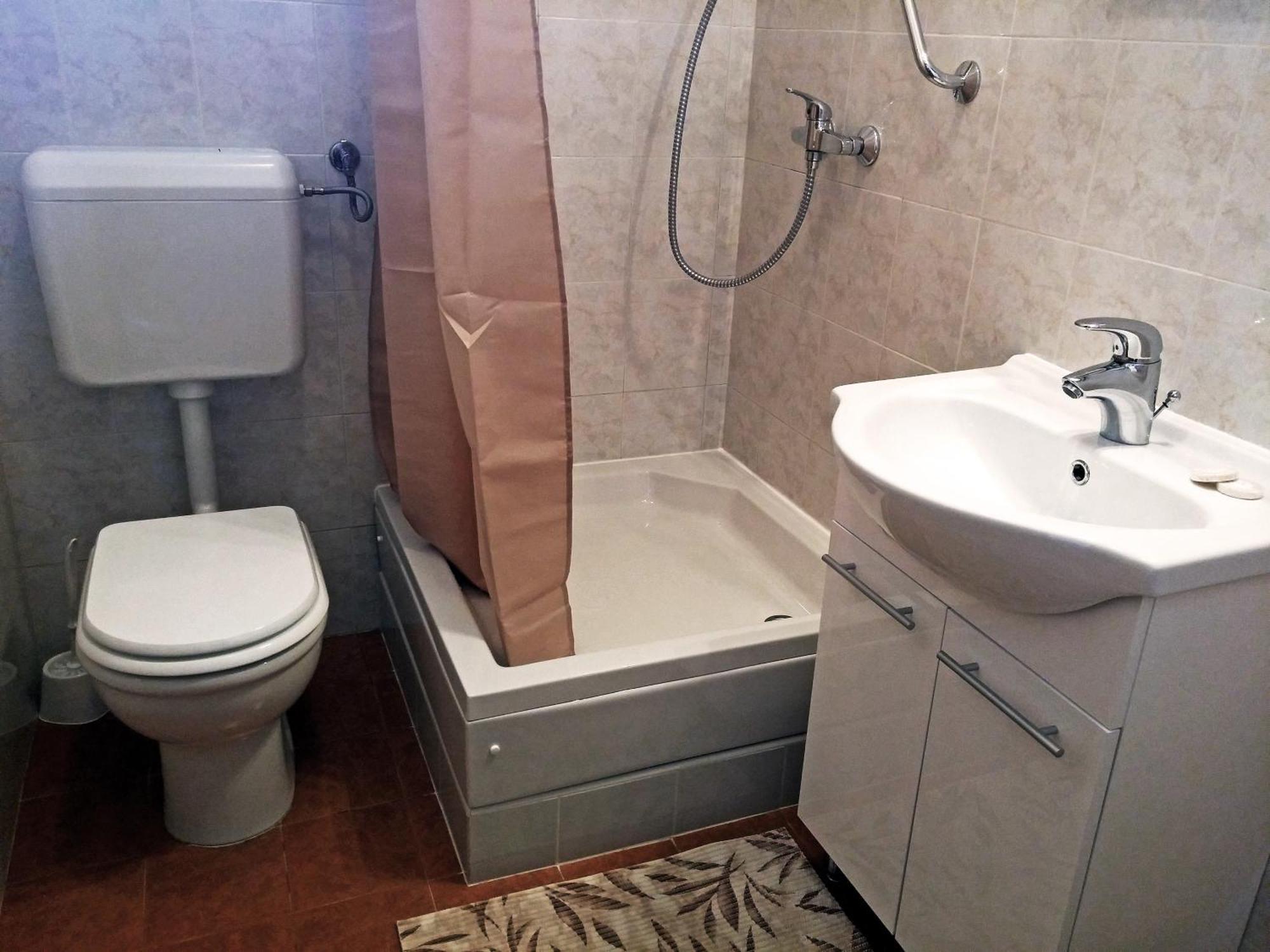 Apartments And Rooms Saric Jadrija Ruang foto