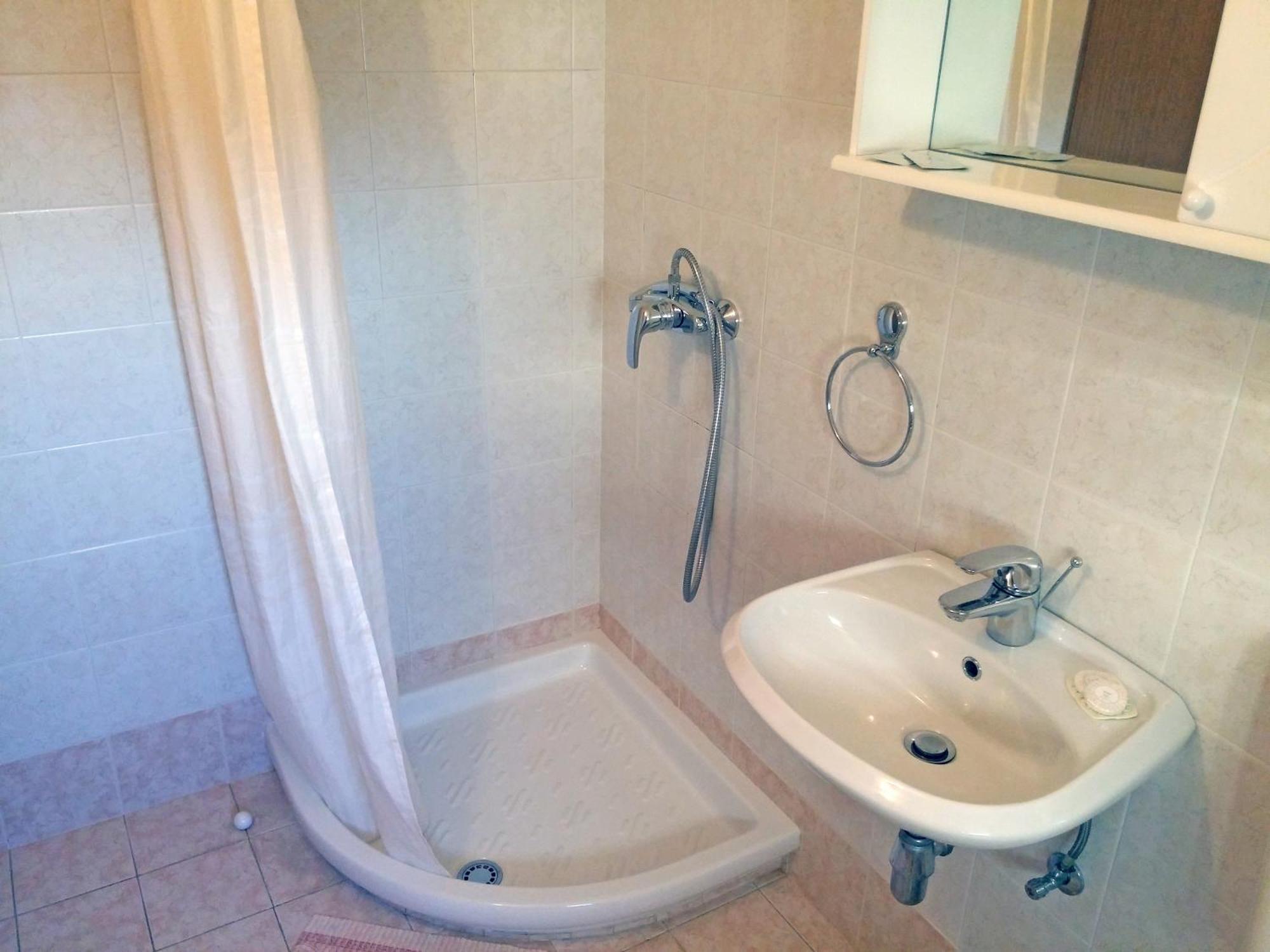 Apartments And Rooms Saric Jadrija Ruang foto