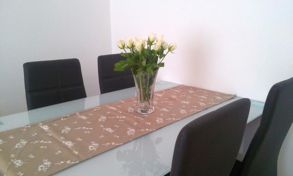 Apartments And Rooms Saric Jadrija Ruang foto
