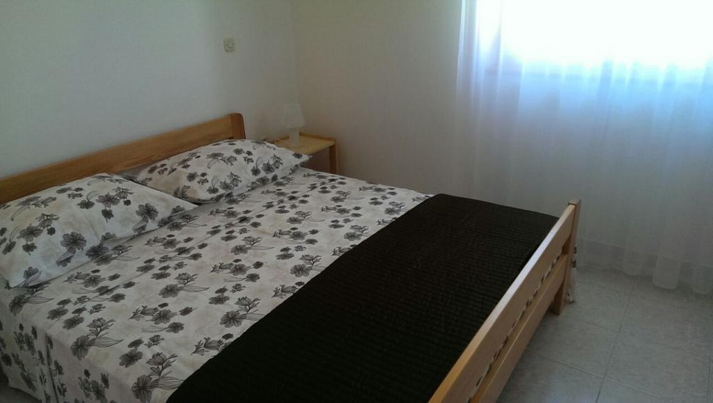 Apartments And Rooms Saric Jadrija Ruang foto